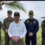 Pedro Sánchez, ministro de Defensa, junto a la cúpula de la fuerza pública.