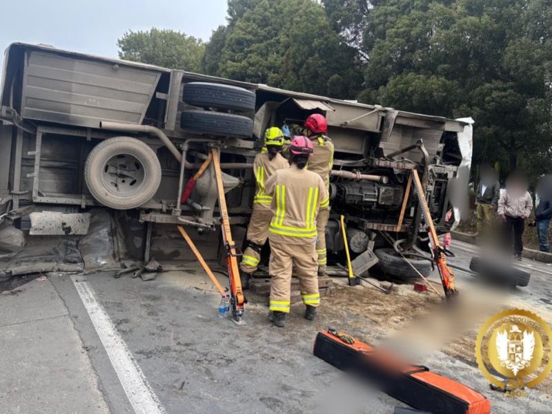 Accidente en la vía Tunja-Villa de Leyva: bus de servicio público se ...