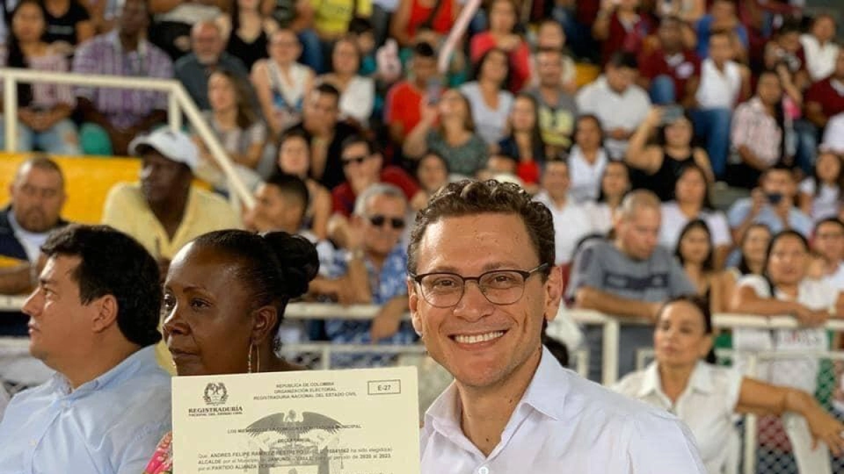 Atención | Atentado sicarial contra el exalcalde de Jamundí Andrés Felipe Ramírez deja un escolta asesinado
