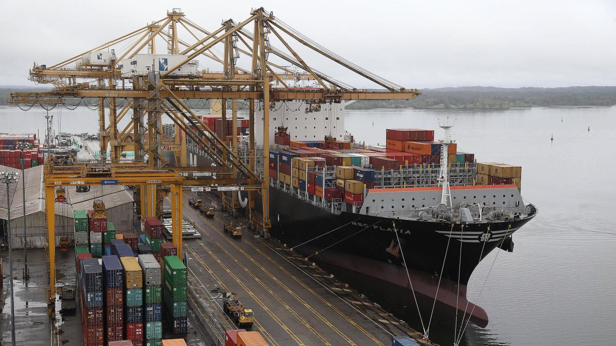 Exportaciones de Colombia cayeron 4,1 por ciento en julio de 2025 por menores ventas de combustibles