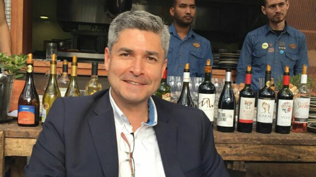Vinos, IA y ‘sommeliers’ / Una copa