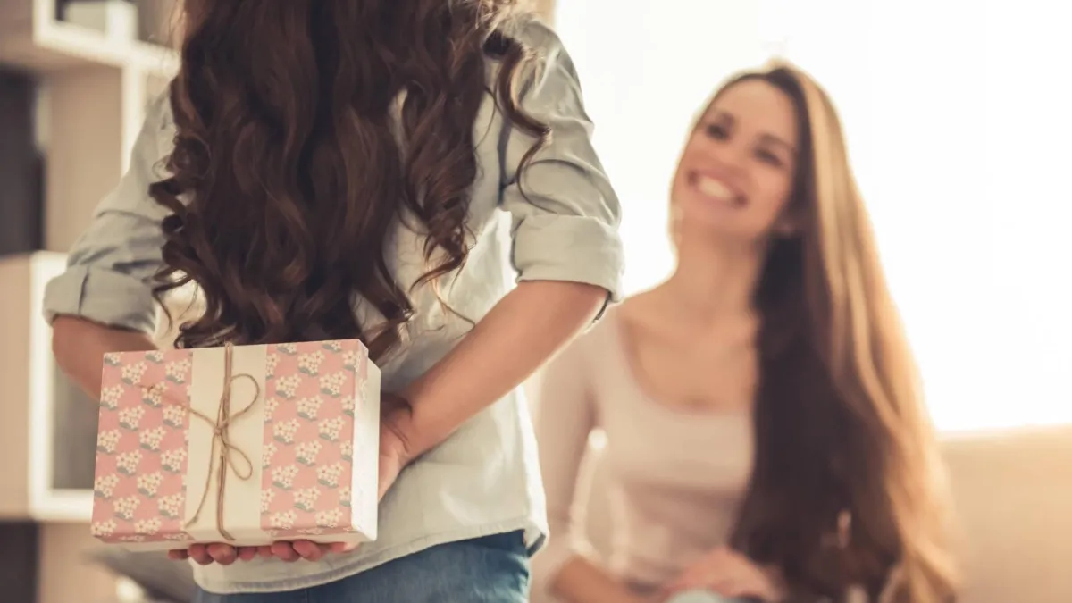 De experiencias a detalles prácticos: ideas de regalos para celebrar el Día de la Madre