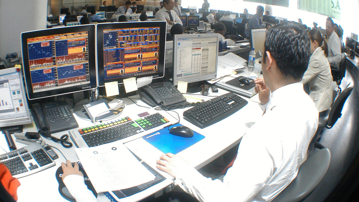 Estas son las cinco acciones que más han contribuido a que la Bolsa de Valores se sitúe este año como una de las más rentables del mundo