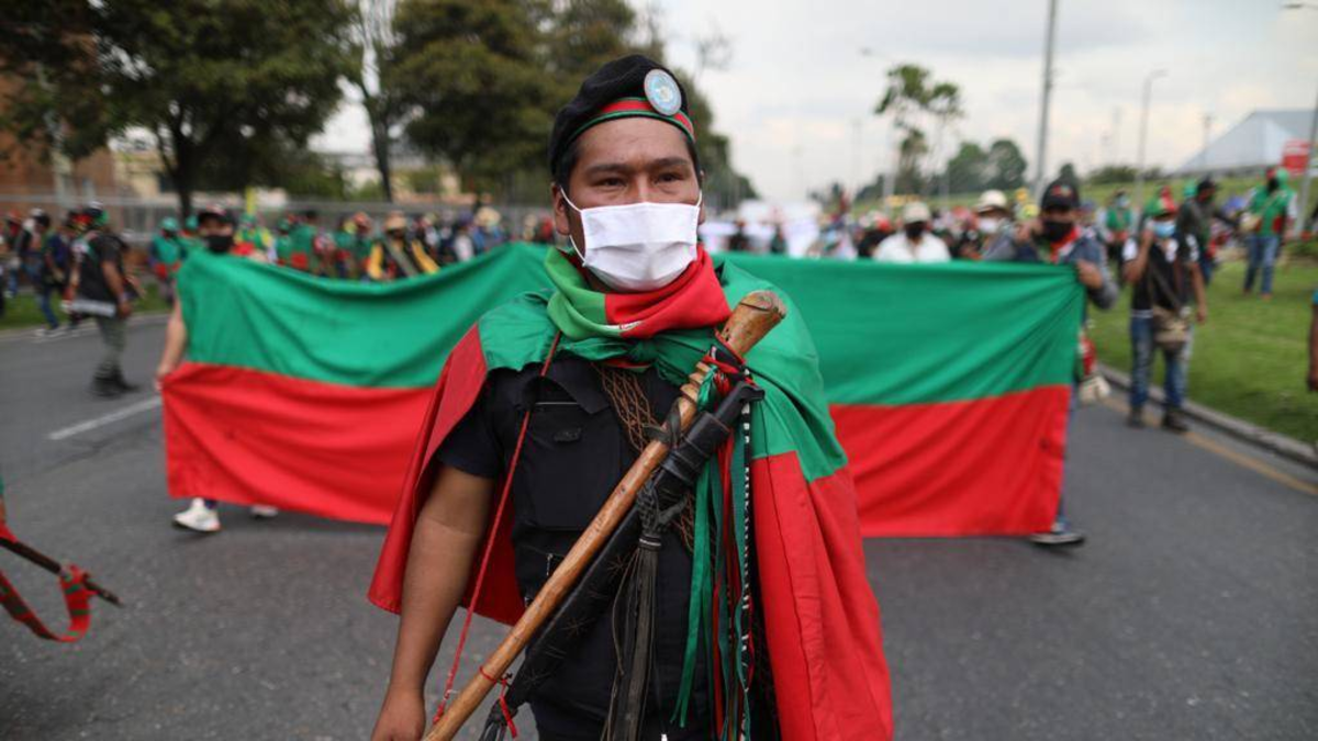 Retén ilegal del Eln deja retenidos y sin vehículos a integrantes de la Guardia Indígena en el oriente del Cauca