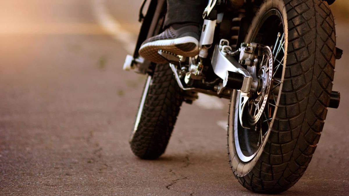 Joven denuncia nueva modalidad de robo en Bogotá cuando pidió un servicio de transporte por aplicación; usan cascos que tienen sustancias para drogar