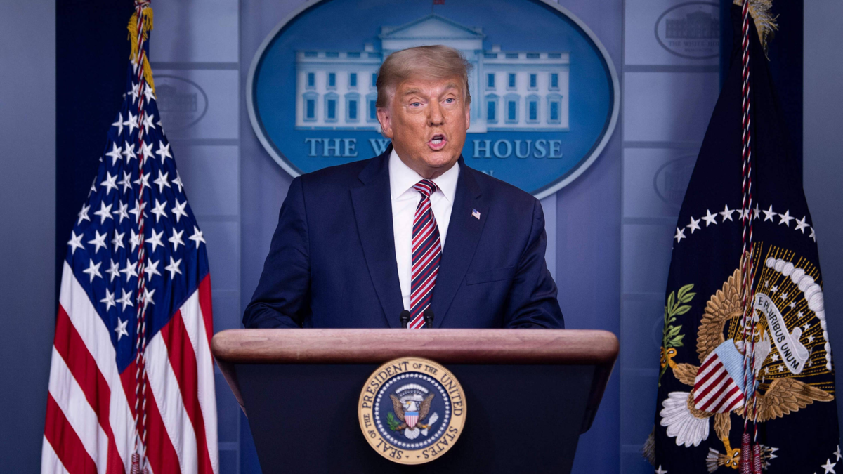 Presidente Donald Trump ordena al Departamento de Guerra de Estados Unidos comenzar pruebas con armas nucleares: 'De inmediato'