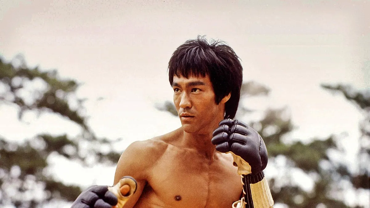 Bruce Lee, actor: 'Esperar que la vida te trate bien por ser buena persona es como esperar que un tigre o un león no te ataquen por ser vegetariano'