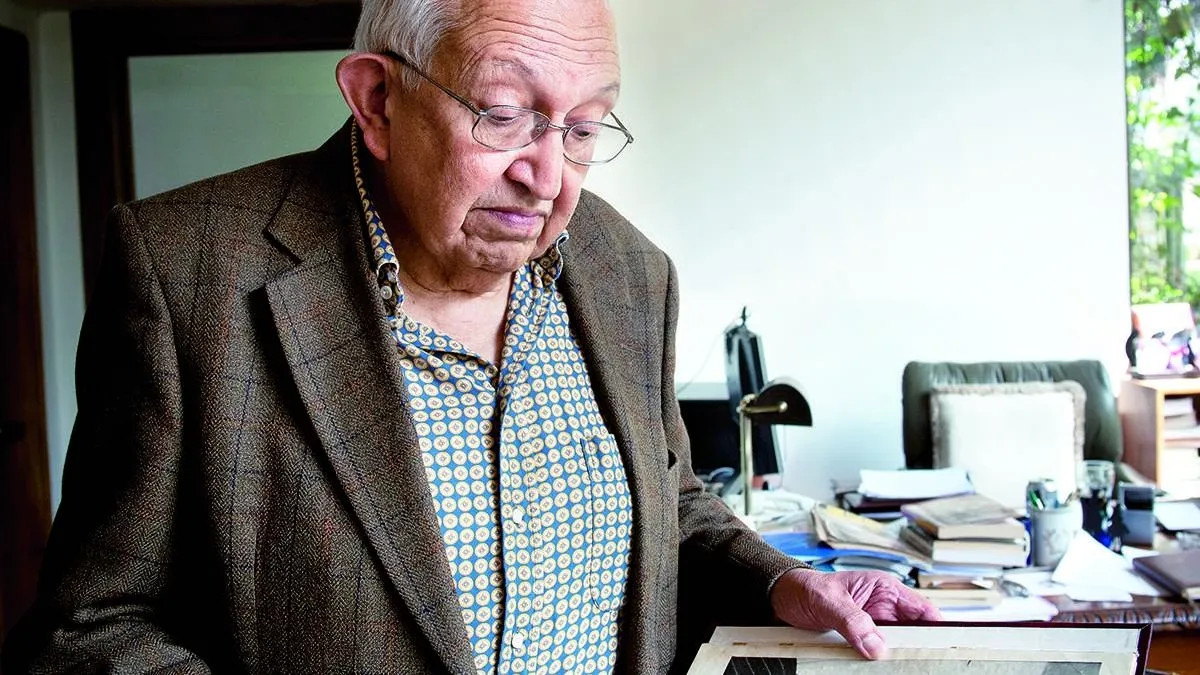 Murió Plinio Apuleyo Mendoza: él era el escritor que hizo de la palabra su profesión