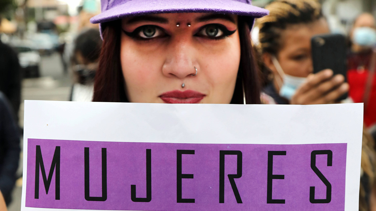 Svetovna zdravstvena organizacija opozarja, da je vsaka tretja ženska žrtev nasilja