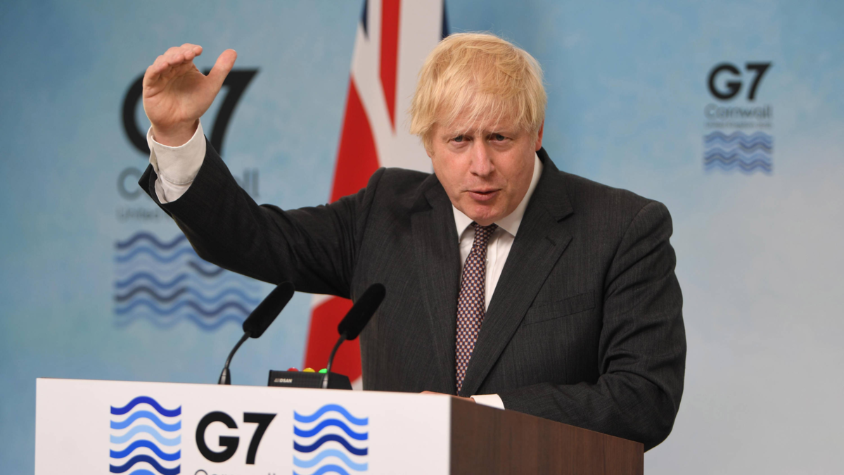 Los detalles ocultos del millonario pago que habría recibido el ex primer ministro británico Boris Johnson para reunirse con Nicolás Maduro