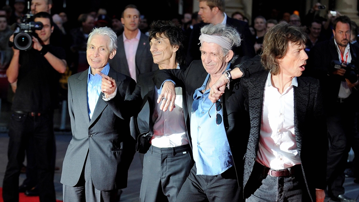 Subastarán la carta en la que invitaban a Charlie Watts a unirse como baterista de los Rolling Stones