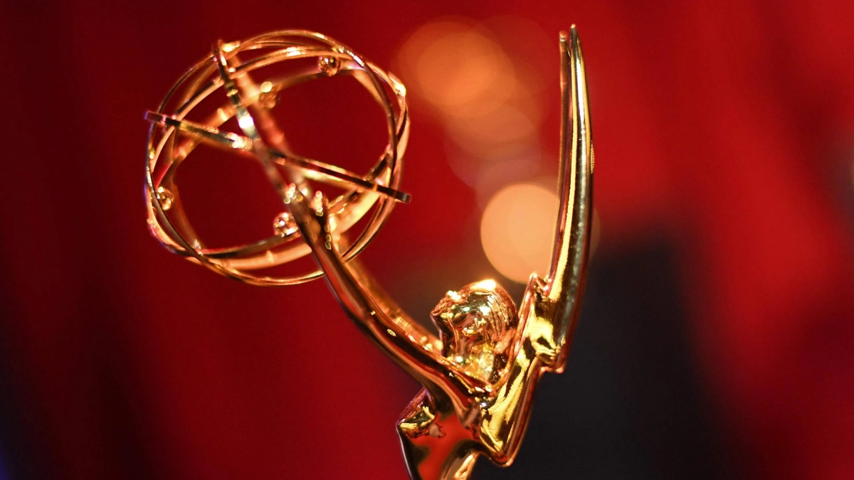 Siga en vivo los Emmy 2026: Matthew Rhys, actor en Widow’s Bay, hace historia al ganar premio a Mejor actor en miniserie, drama y comedia