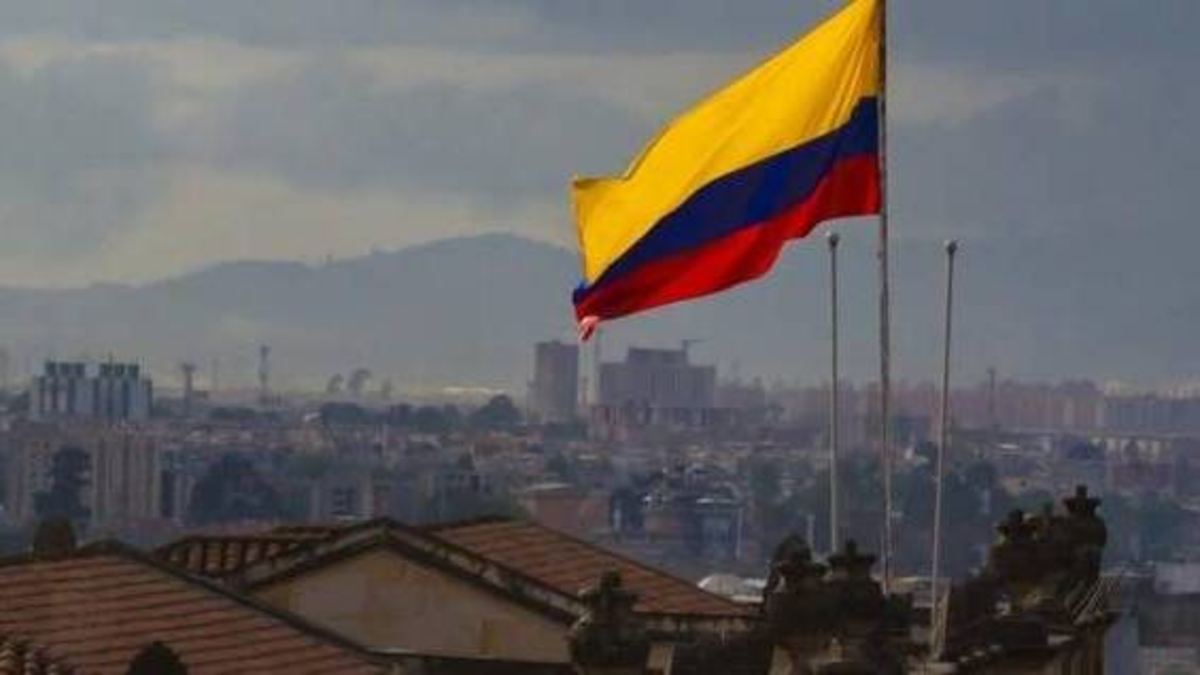 El turismo internacional se recupera en 2025, pero Colombia enfrenta desafíos por conectividad, seguridad y caída del turismo doméstico