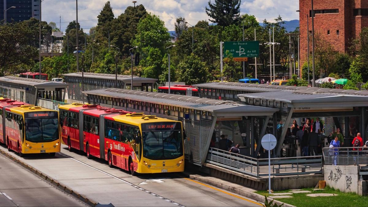 Rutas de TransMilenio para llegar al Festival Vallenato al Parque 2026 este fin de semana en Bogotá