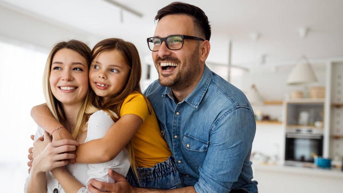 Familias tradicionales en declive: solo 17,8% son padres casados con hijos