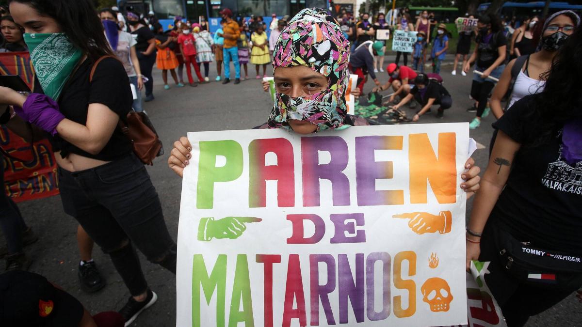 ‘Las queremos vivas’: informe internacional revela recrudecimiento de los feminicidios y violencia contra la mujer en Colombia