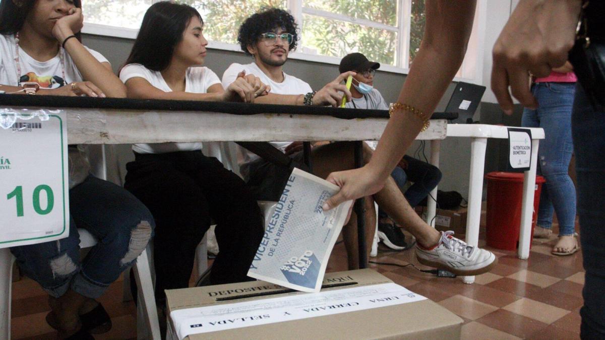 La geografía del voto en Colombia: territorios urbanos votan más por la Presidencia, periferia y Caribe por el Congreso