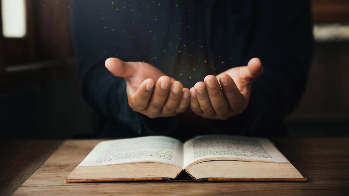 La poderosa oración a San Lázaro de Betania, el amigo que Jesús resucitó tras llevar 4 días muerto