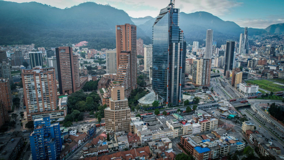 El capital volvió a las startups latinoamericanas: Colombia atrajo US$ 858 millones y Bogotá concentró ocho de cada diez dólares