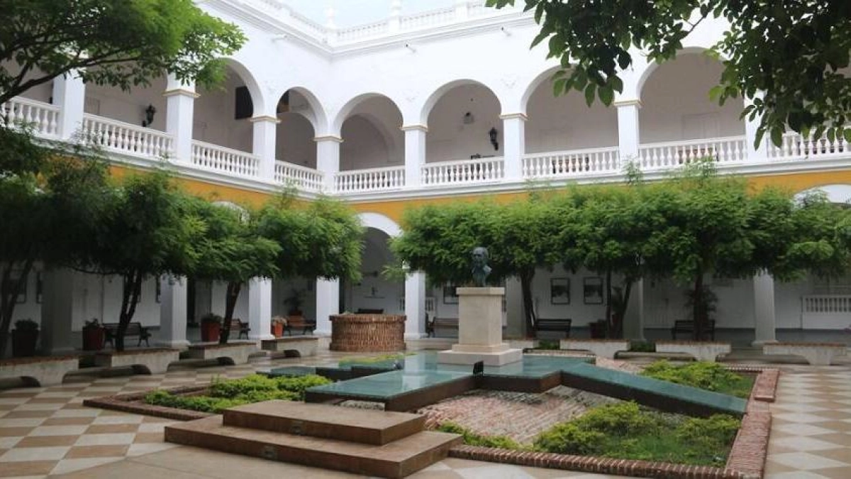 Colombian Attorney General's Office probes professor for alleged inappropriate messages to student