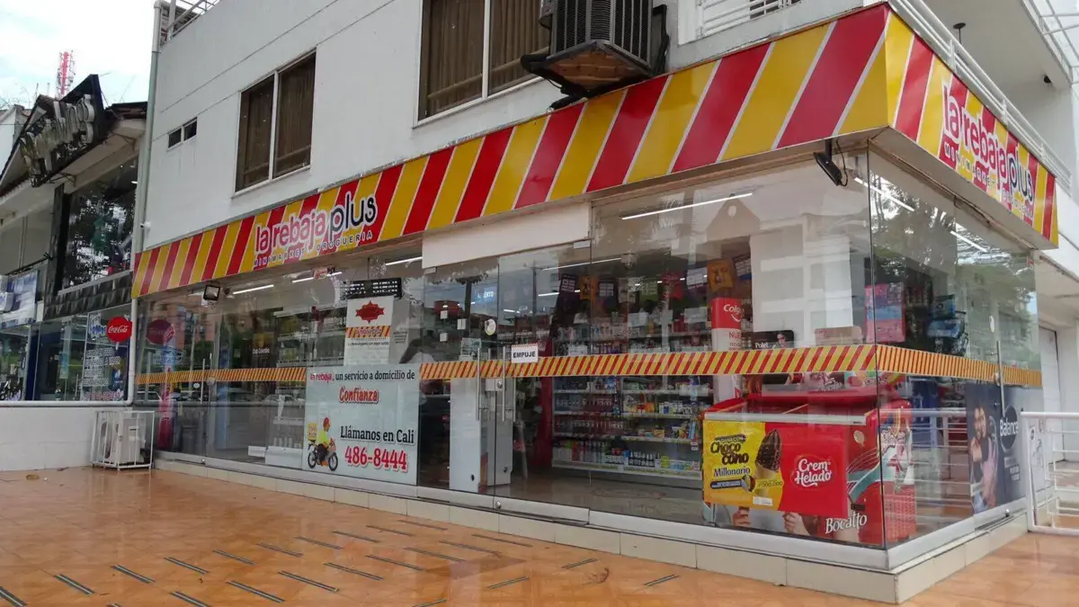 Drogas La Rebaja: Copservir revela pérdidas millonarias en su proyección financiera para 2025