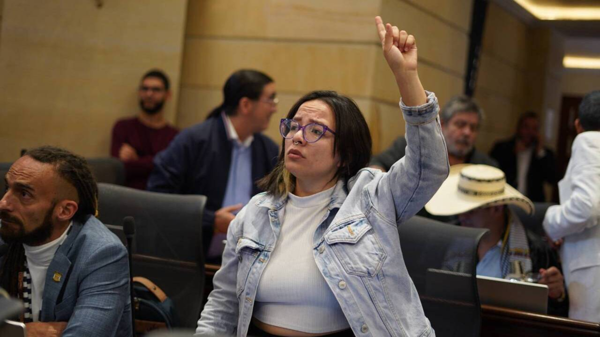 Movimiento 'Internos con pago ya' de Jennifer Pedraza logra que Minsalud destine recursos para estudiantes de medicina