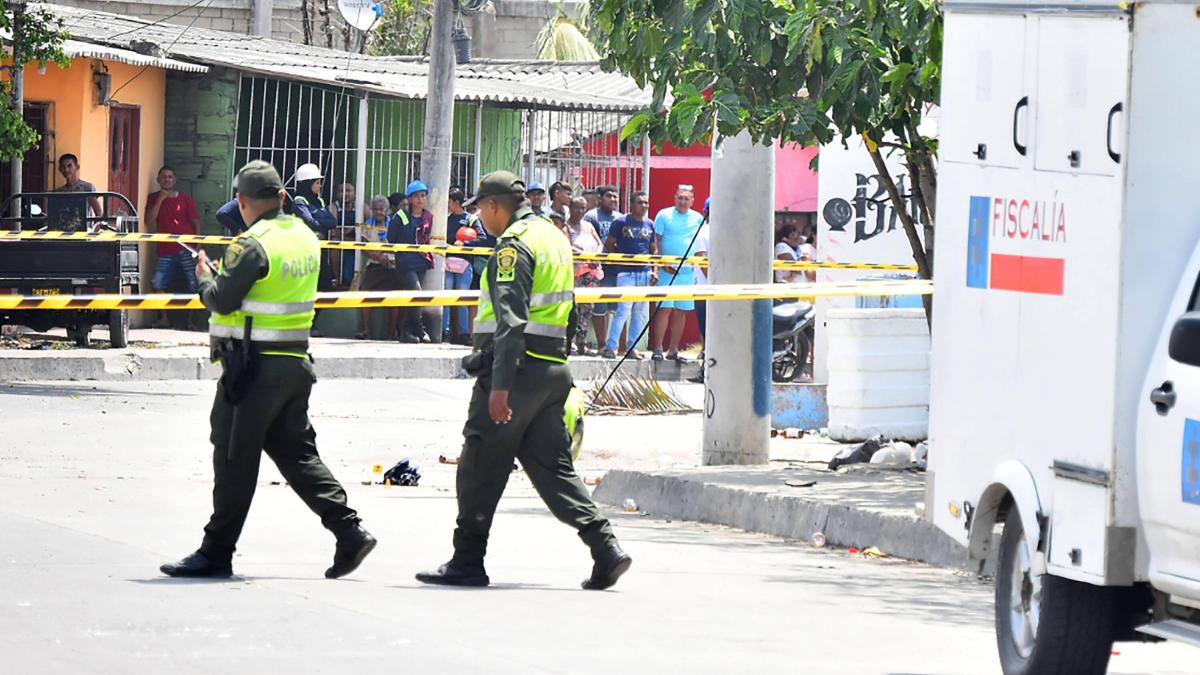 Barranquilla | Ataque armado en una peluquería del barrio El Valle dejó dos hombres heridos; el atentado estaría dirigido contra uno de ellos