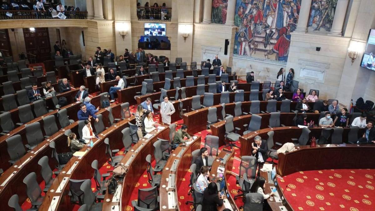 No lograron el quórum: ¿se hunde la reforma laboral por falta de trámite?