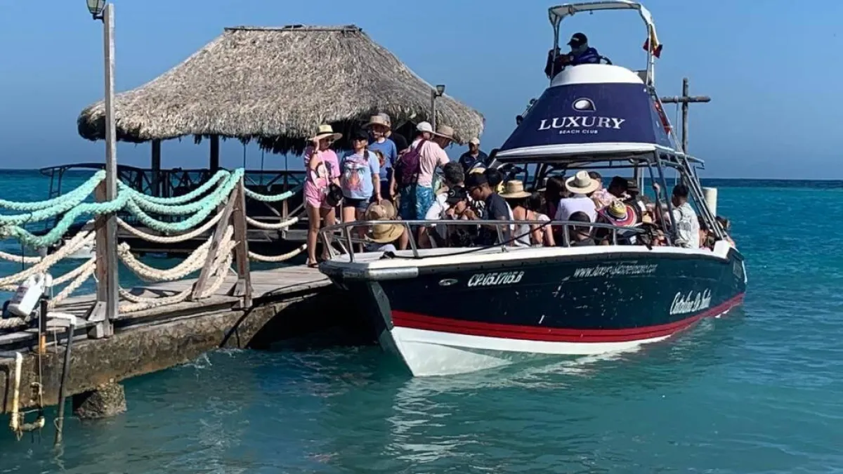 Cartagena: Van más de 108 mil pasajeros movilizados por mar bajo estrictos controles marítimos de la Dimar en la actual temporada vacacional
