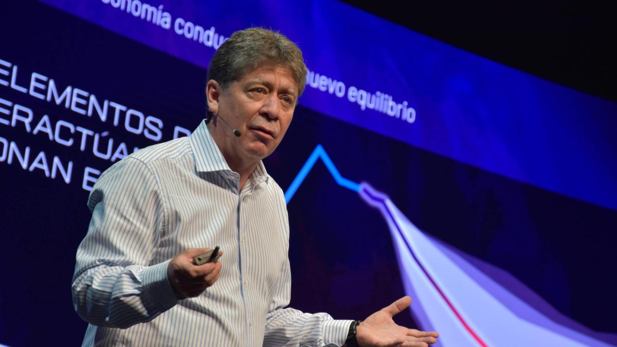 Más empresas quieren salir de Colombia, pero dan un ‘compás de espera’ a elección del nuevo gobierno: revela presidente de la Andi