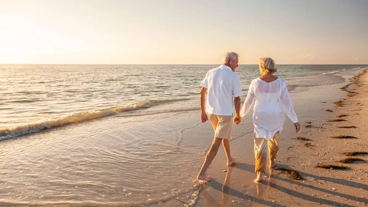 Por qué los mayores de 60 deben caminar por la parte mojada de la playa? Lo que revelan entrenadores y expertos