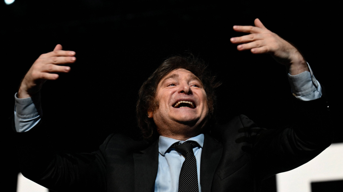 Javier Milei, personaje latinoamericano 2025 del GDA | Éxito legislativo le allana el camino a reformas, pero debe apaciguar el descontento social