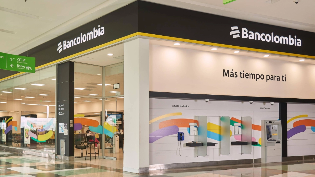 Bancolombia acuerda aumento salarial del 10,15 % y más beneficios en salud y vivienda para 11.000 empleados