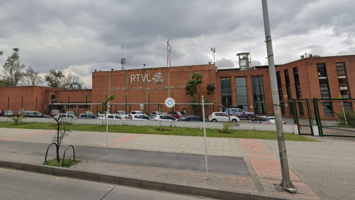 RTVC denuncia que el Gobierno Petro dejó presuntamente, 'sin un peso el Sistema de Medios Públicos': alerta por continuidad de la radio