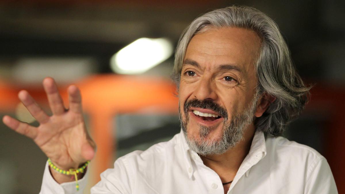 Juan Daniel Oviedo explicó cómo el salario mínimo afecta las multas y el bolsillo: 'No coma cuento, el golpe vendrá en marzo'