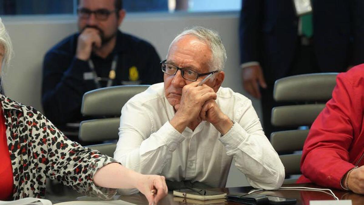 Urgente: por participación indebida en política, Procuraduría abre investigación contra el ministro de Salud, Guillermo Alfonso Jaramillo