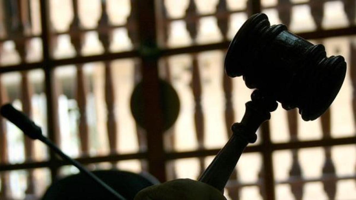 Condenan a exestudiante del Liceo Francés de Pereira por acosar ...