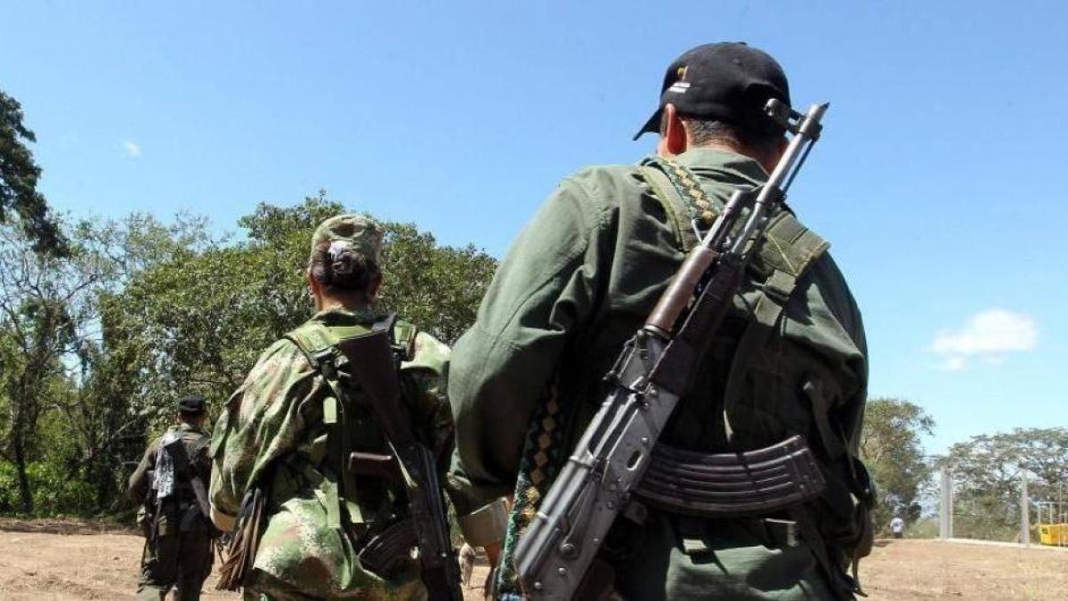 Misión médica fue retenida por las disidencias de las Farc para atender a un herido en zona rural de Tuluá