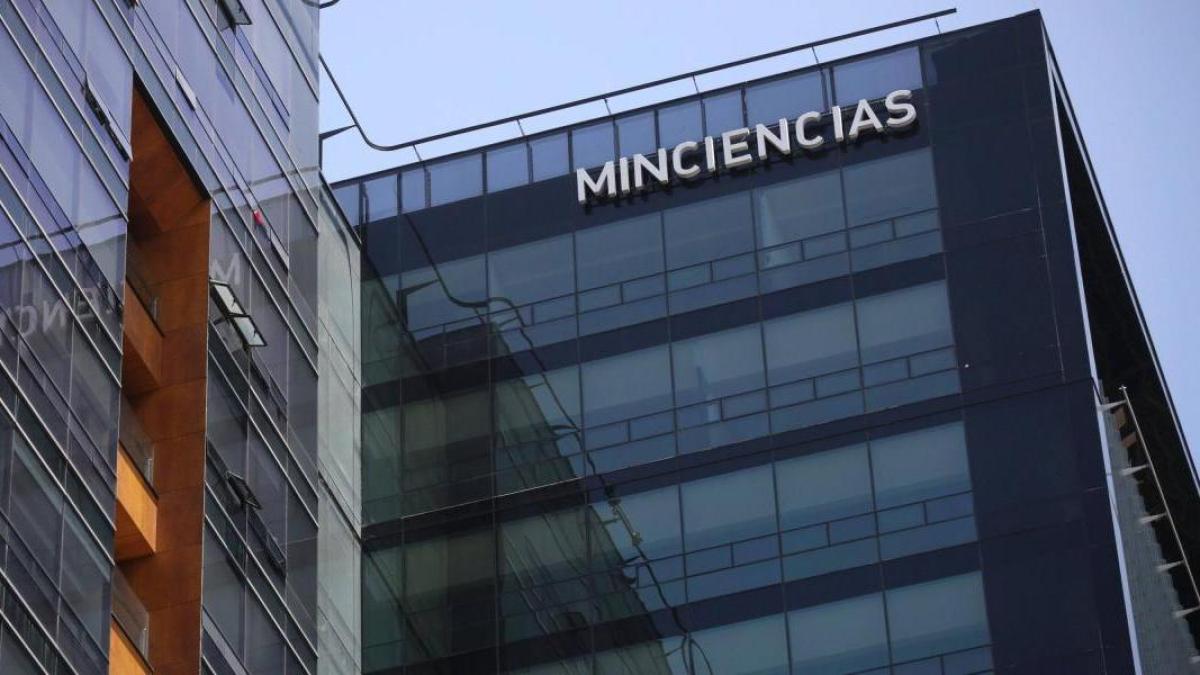 Alerta por citación de Minciencias al OCAD para aprobación de contratos por cerca de $735 mil millones el último día del Gobierno Petro