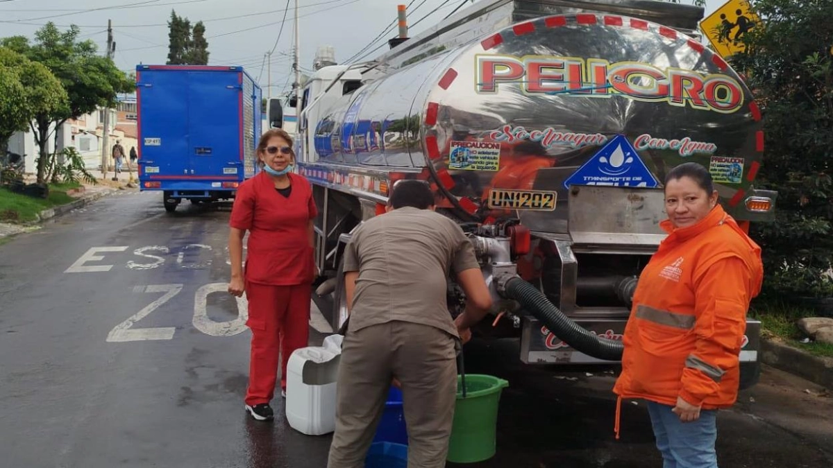 ¿Qué tan lejos está Bogotá de volver a los racionamientos de agua?; en Cundinamarca ya hay 12 poblaciones con restricción en el servicio