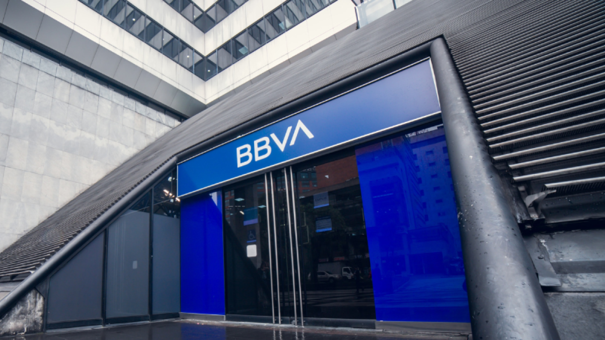El Banco Central Europeo da luz verde a la opa del BBVA sobre su ...