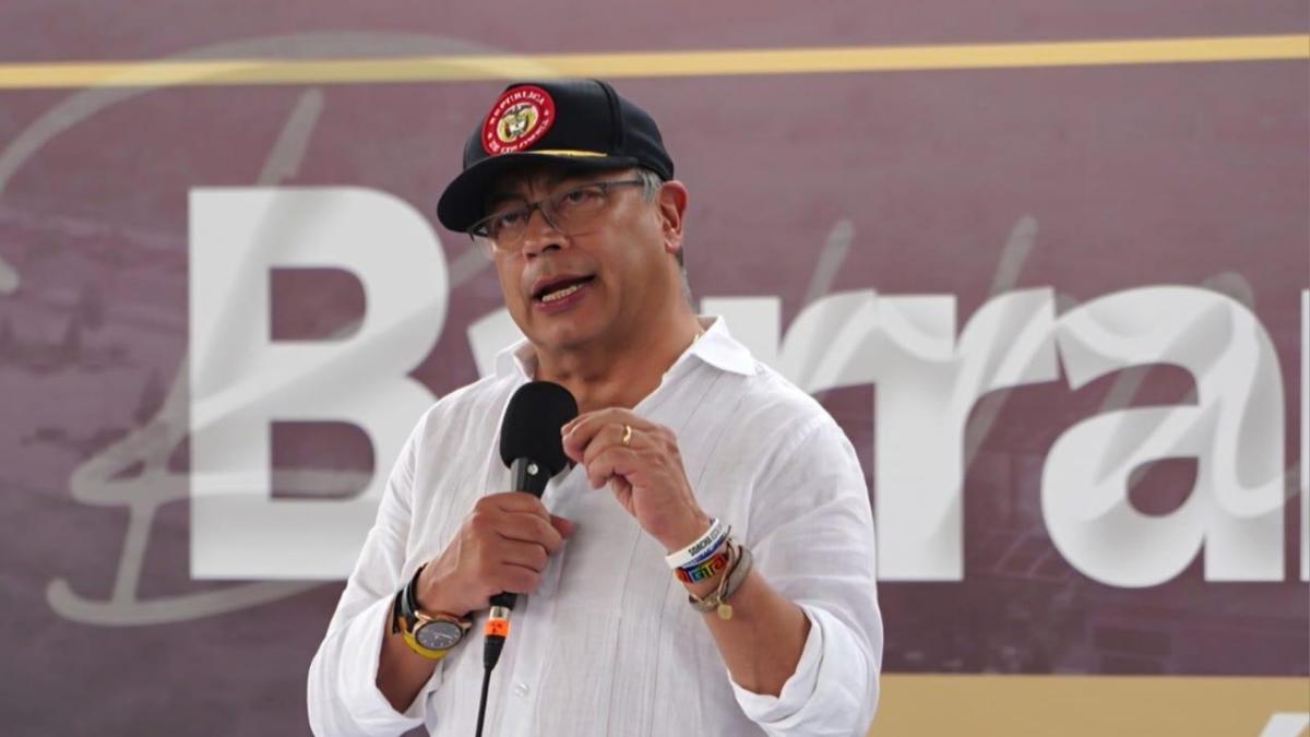 Presidente Gustavo Petro se refirió a la flotilla que transporta ayuda humanitaria para Gaza: 'Atacar esta misión sería un crimen contra la humanidad'