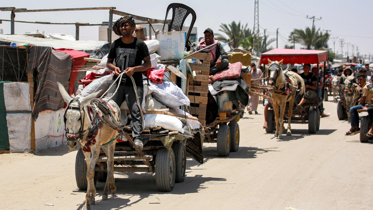 Israel anuncia apertura del paso de Rafah para salida de gazatíes hacia Egipto, pero El Cairo lo desmiente y exige un paso en ambas direcciones
