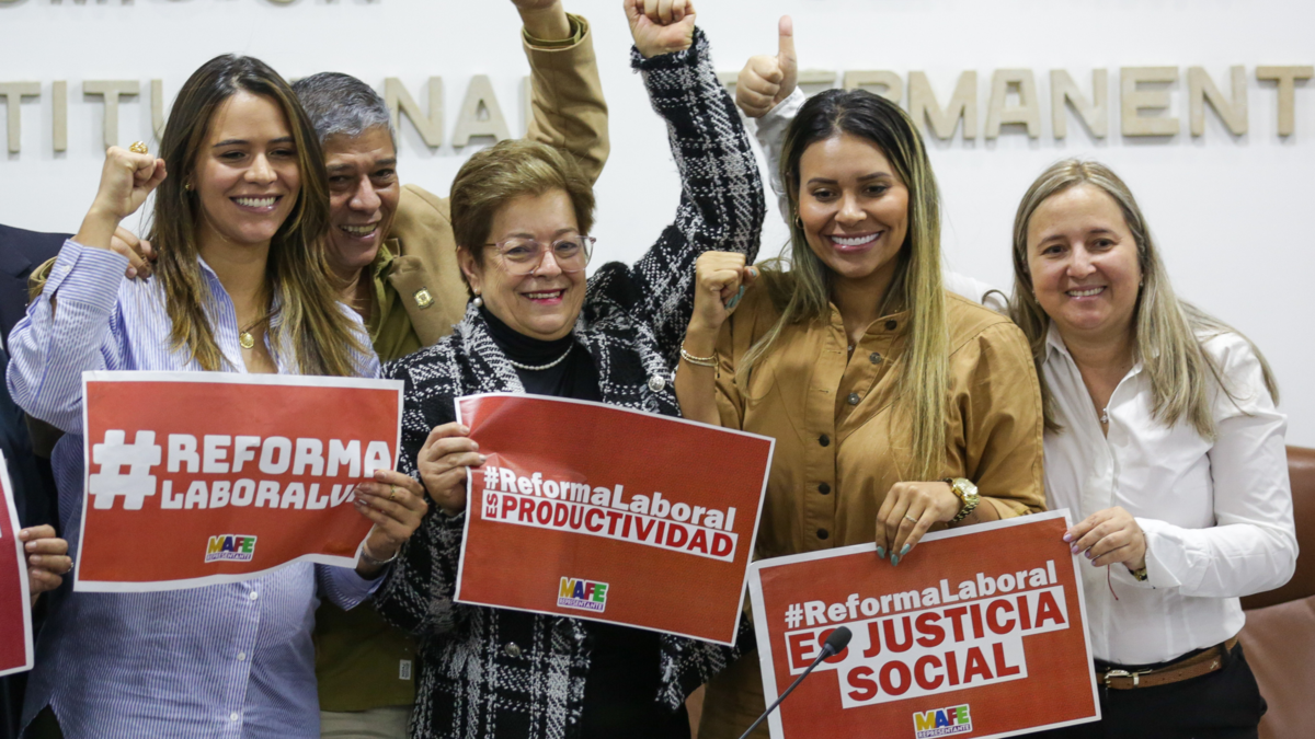 Las reacciones sobre el hundimiento virtual de la reforma laboral en el ...