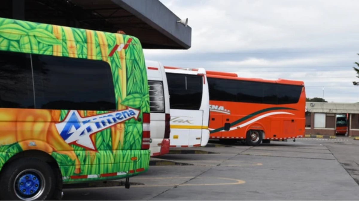 Tras incremento en salario mínimo, así quedaron las tarifas de los buses intermunicipales desde y hacia Bogotá para 2026
