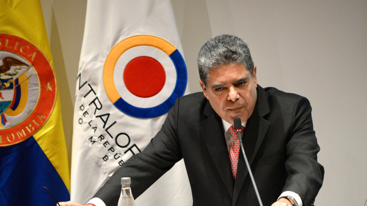 ‘Vigilaremos el uso de cada peso trasladado’: Contralor General tras suspensión de decreto de traslado de $ 25 billones del ahorro pensional