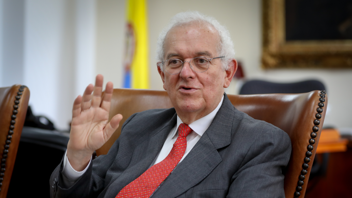 ‘Los codirectores nombrados por el Gobierno no son sus funcionarios’: entrevista a José Antonio Ocampo, exministro de Hacienda