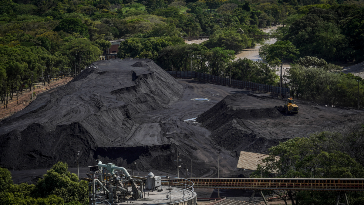 Carboneras esperan señales positivas del gobierno De La Espriella para desembolsar US$ 150 millones frenados por años de “persecución tributaria”