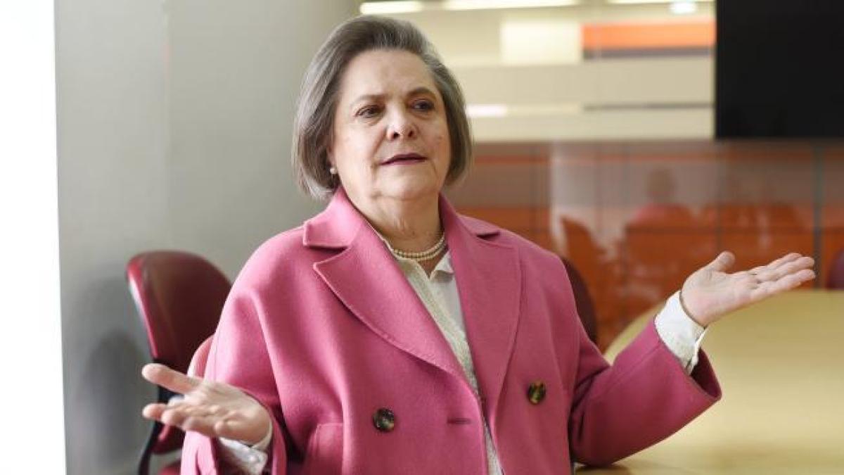 ‘En Unitarios no queremos fundirnos con el Pacto Histórico’: precandidata y senadora Clara López