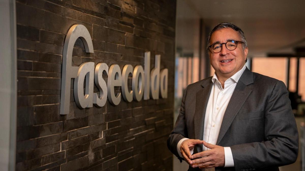 ‘El sector asegurador está creciendo, pero aún tenemos grandes retos’: entrevista a Gustavo Morales Cobo, presidente de Fasecolda
